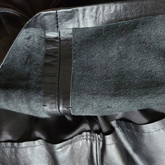 🇫🇷 Vintage Black Leather Mini Skirt - Made in France - Sz 6 - Picture 14 of 14